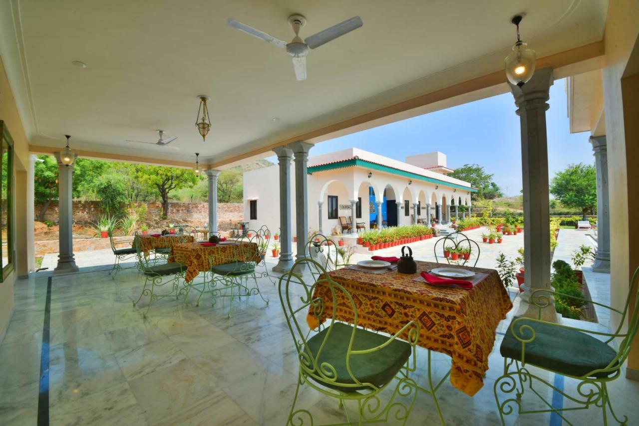 Premkunj Hotel Udaipur Eksteriør billede