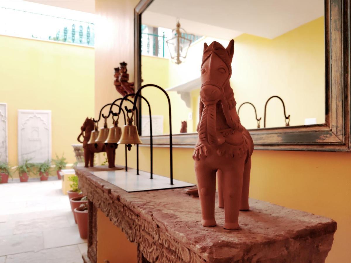 Premkunj Hotel Udaipur Eksteriør billede