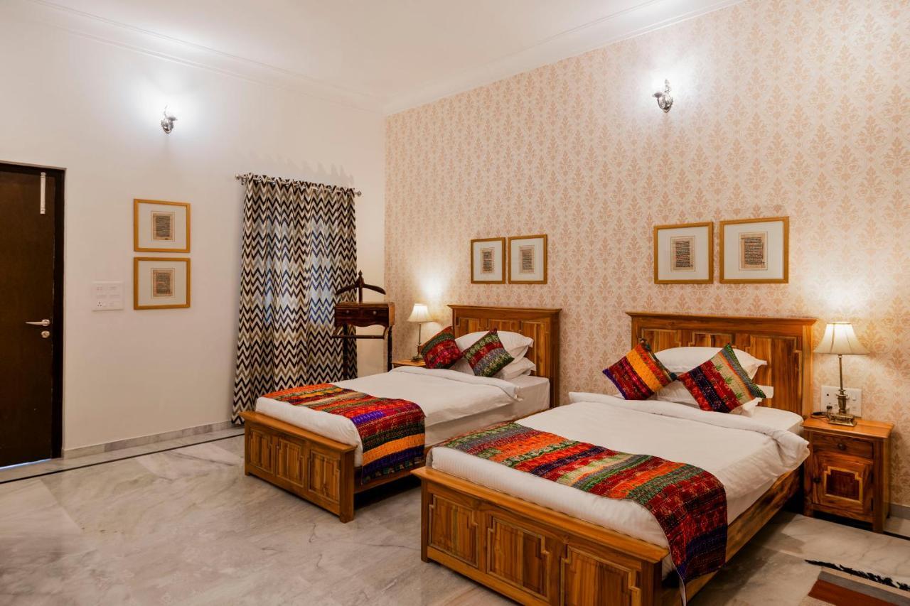 Premkunj Hotel Udaipur Eksteriør billede